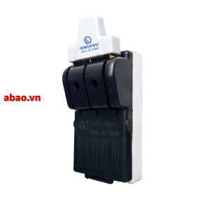 Cầu dao 3P 30A cực đúc Ominsu K38H